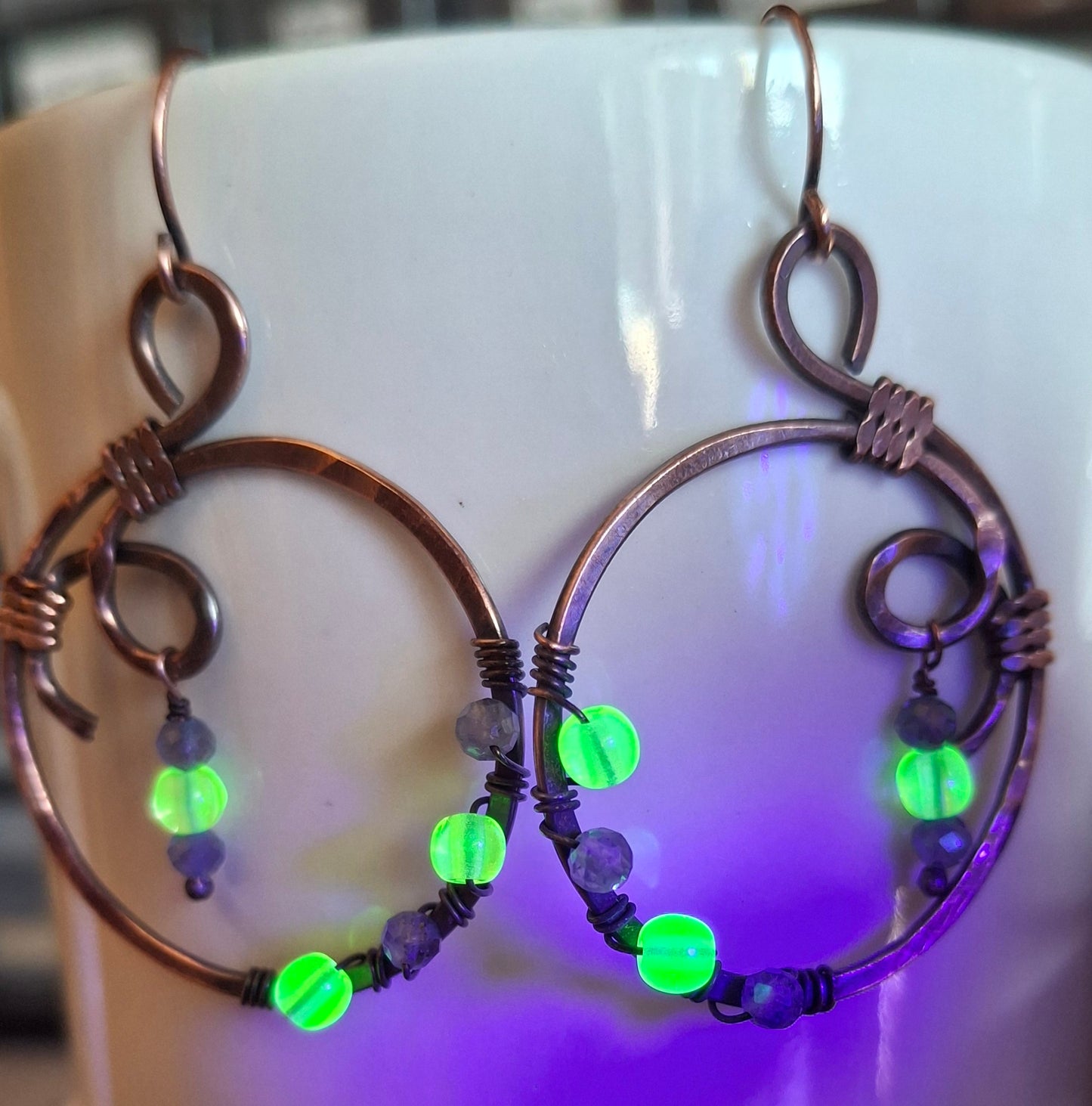 Iolite and uranium glass
