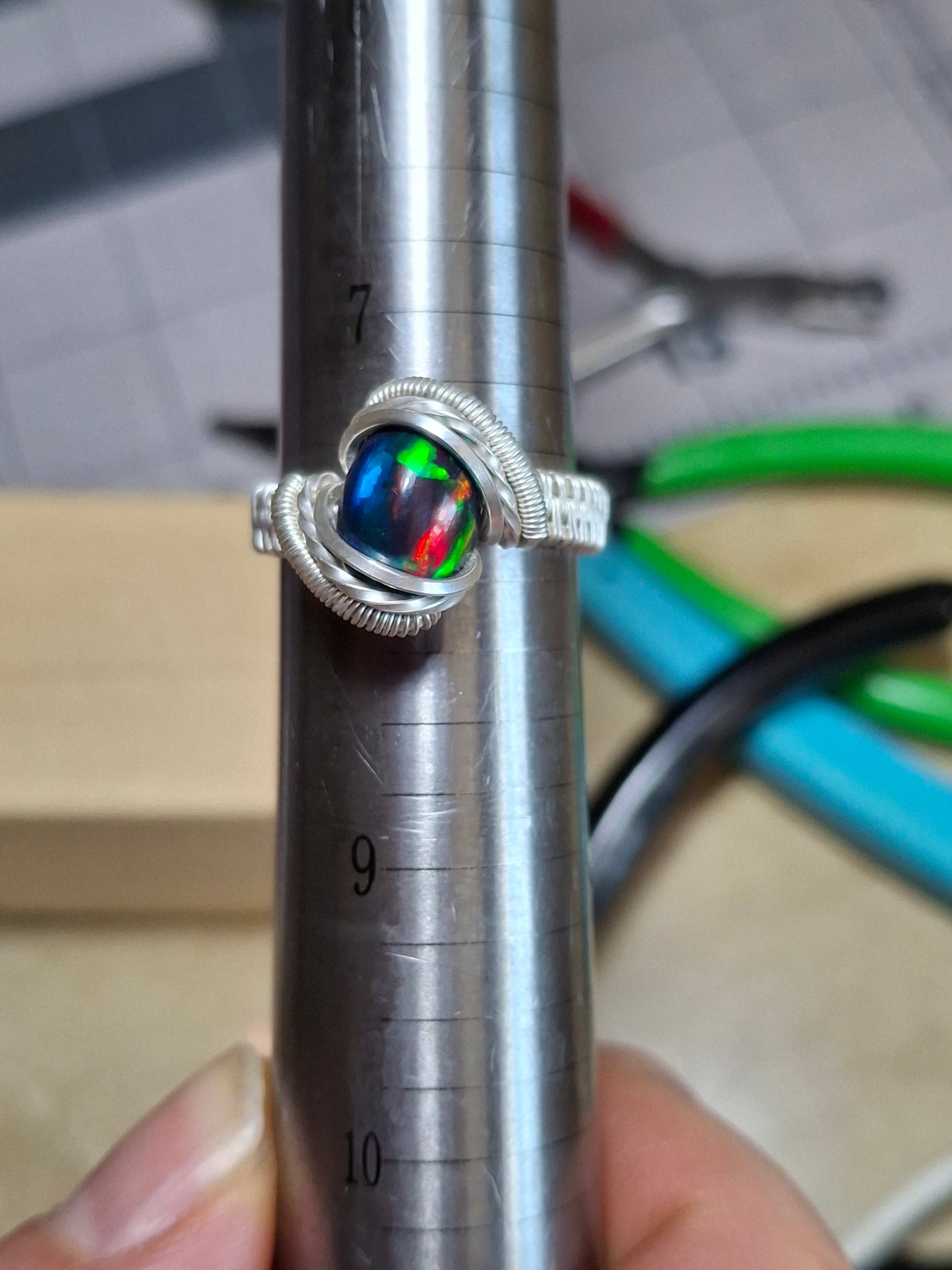 Smoked opal SIZE 7.75