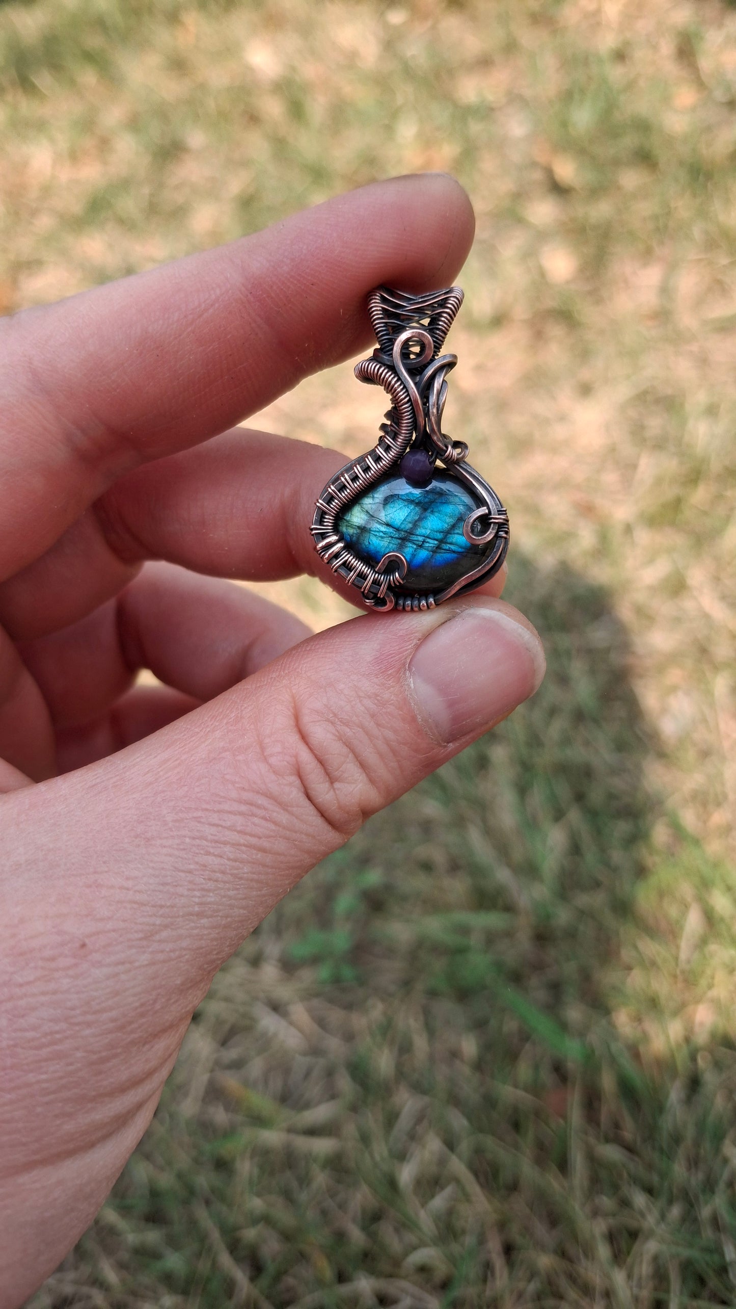 Labradorite with shuglite