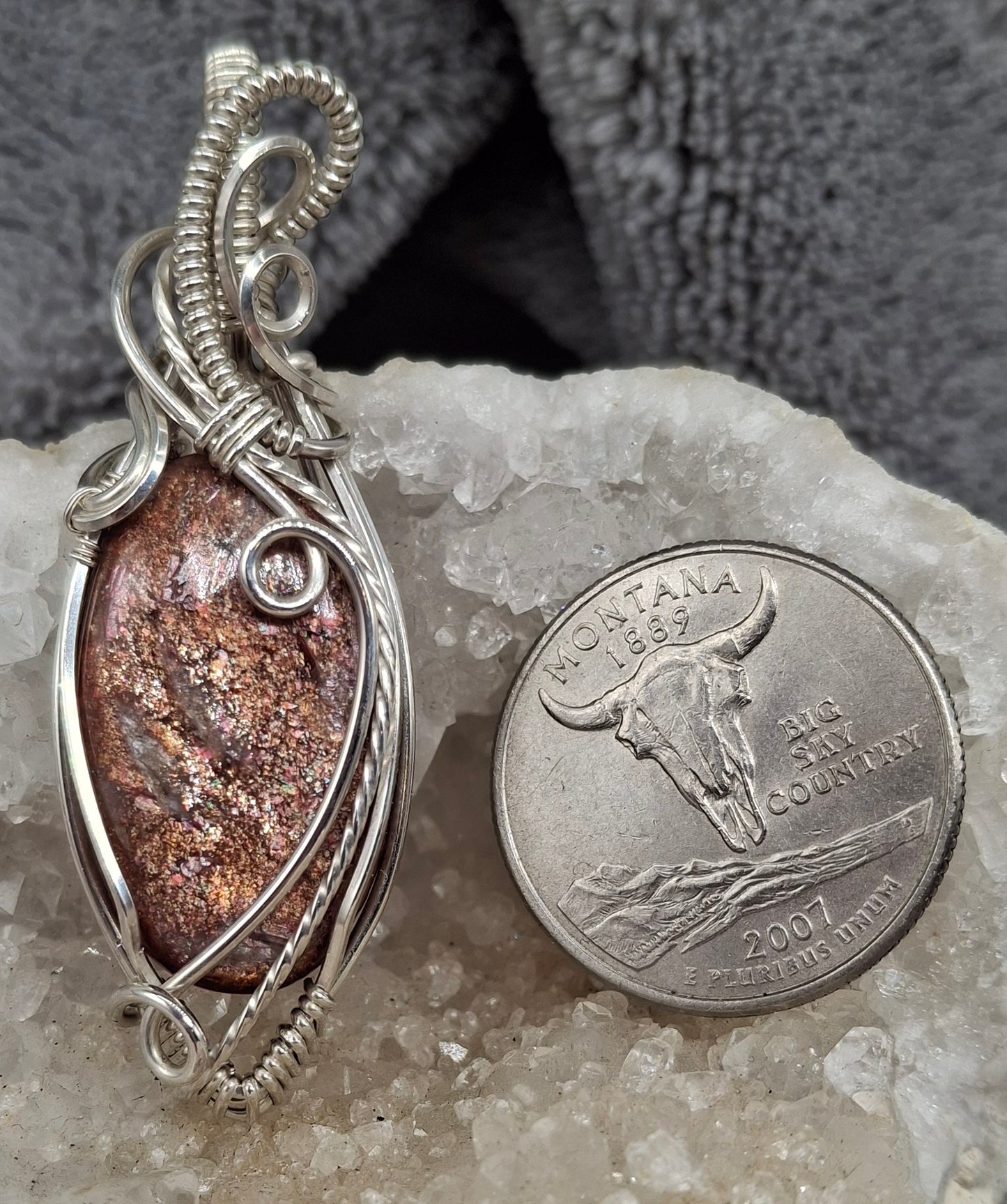 Sunstone with iolite