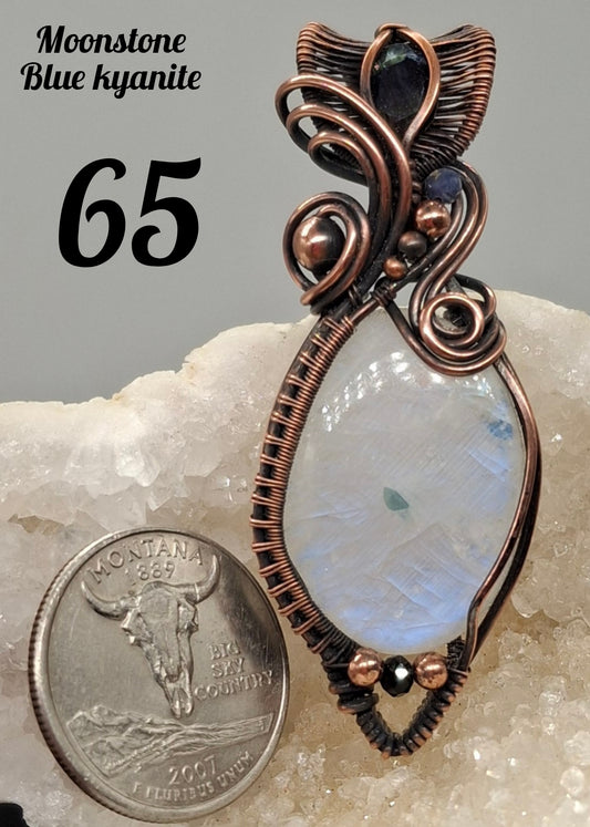 Moonstone and blue kyanite
