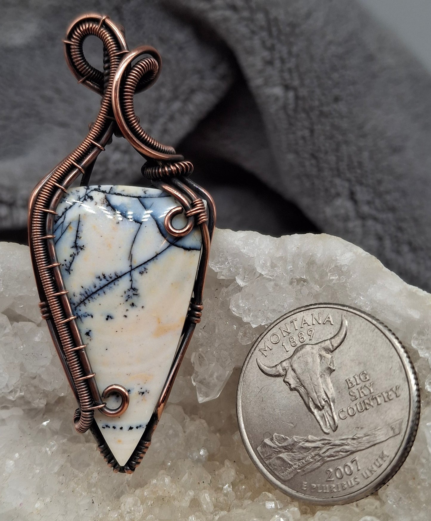 Dendritic agate