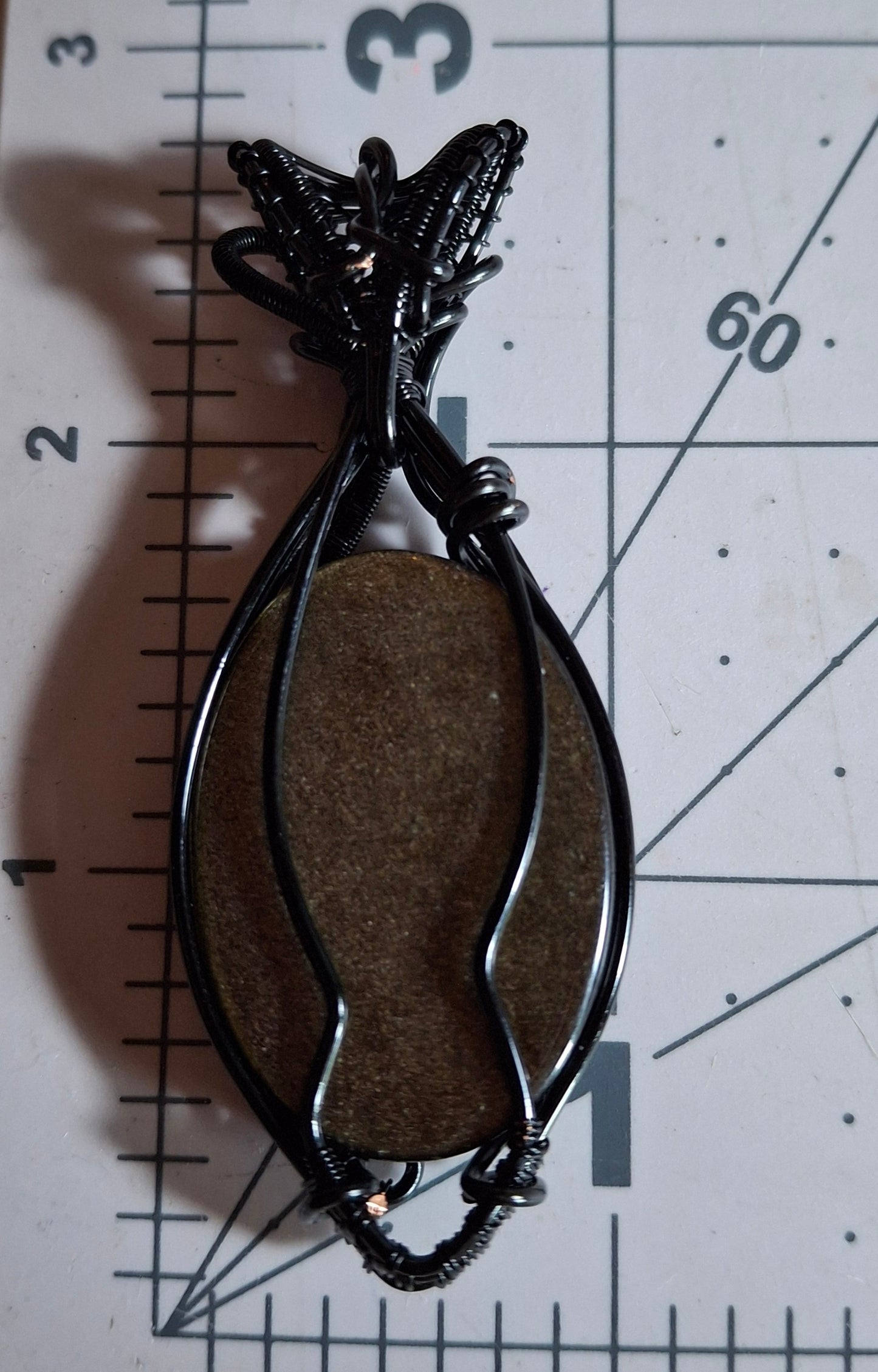Gold sheen obsidian