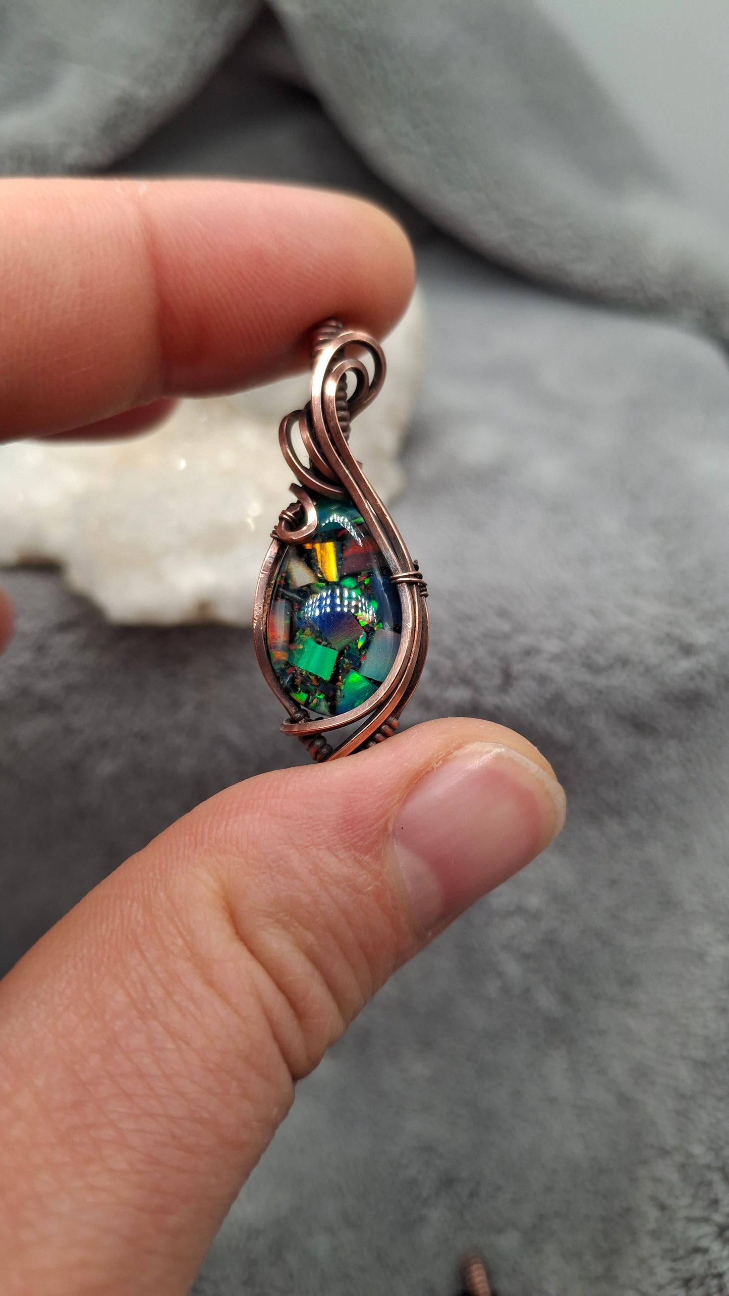 Confetti Aurora opal