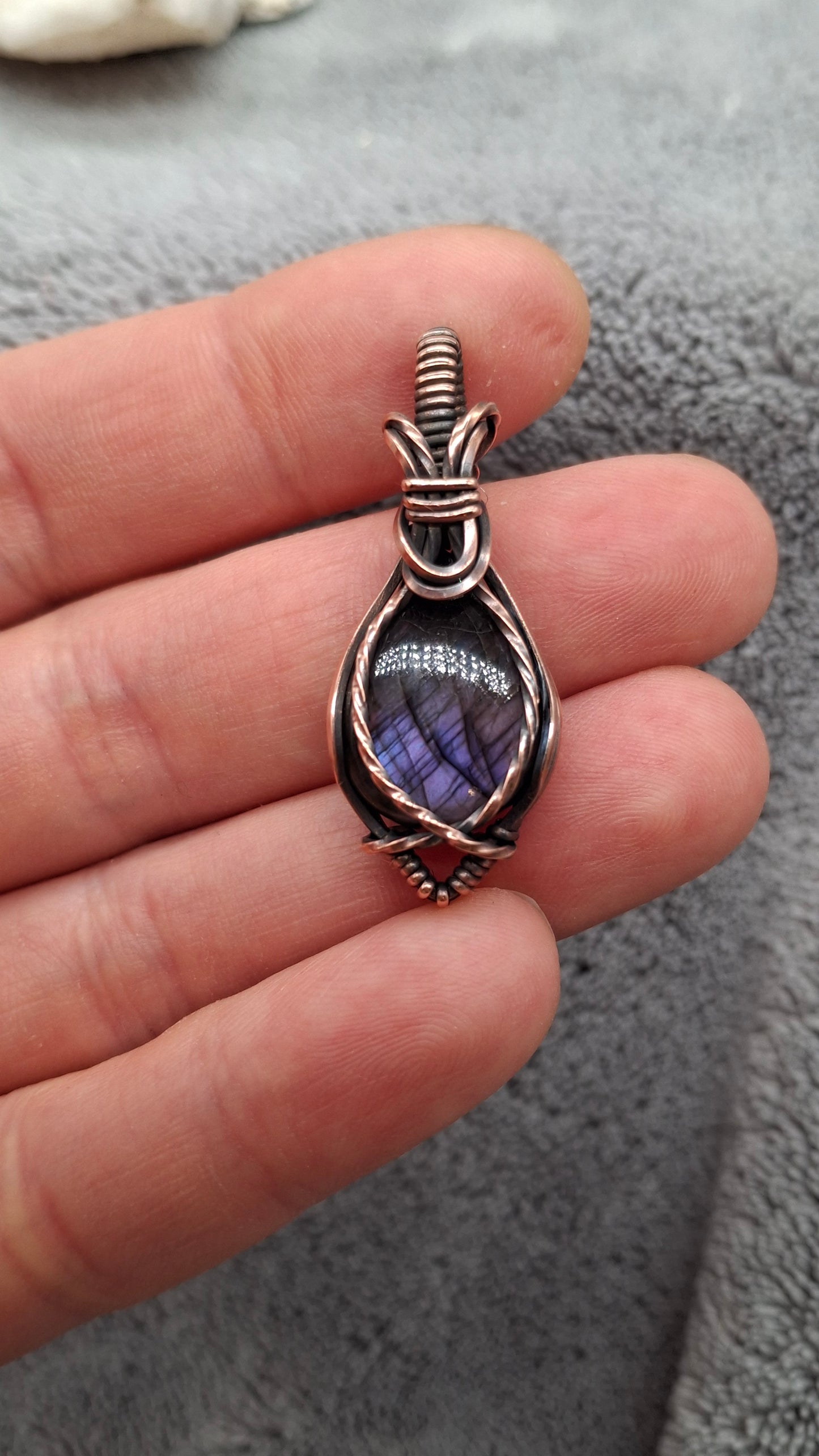 Purple flash labradorite